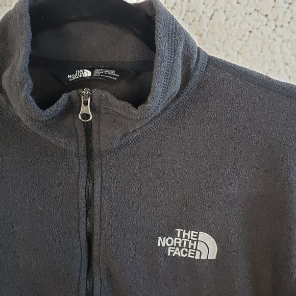 The North Face Fleece Jacket Mens M Charcoal Half-Zip Outdoor Sporty Luxe Urban - Picture 3 of 7